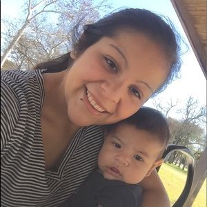 Meet your Posher, Daniela